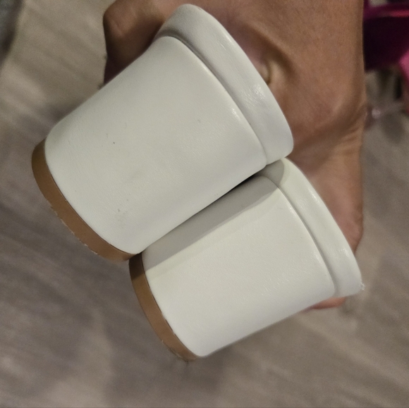 X2B Butterfly Rhinestone Strappy Mules White Sz 9 - Picture 9 of 12